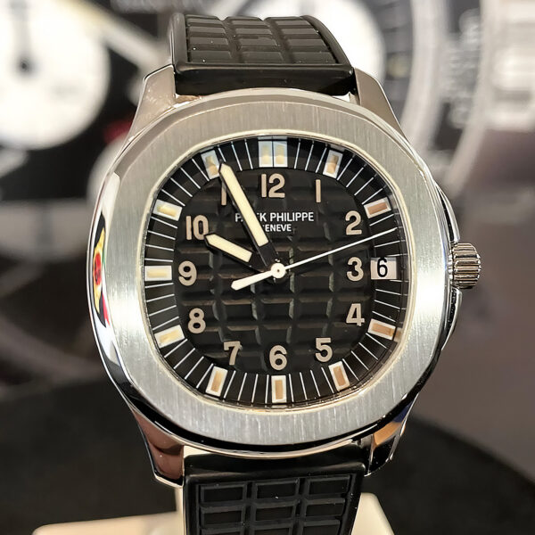 Patek Philippe Aquanaut Jumbo 5065A Tritium Dial