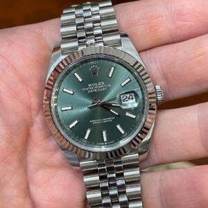 Rolex Datejust 41<br>126334 - Full Set 2022 - Green Dial